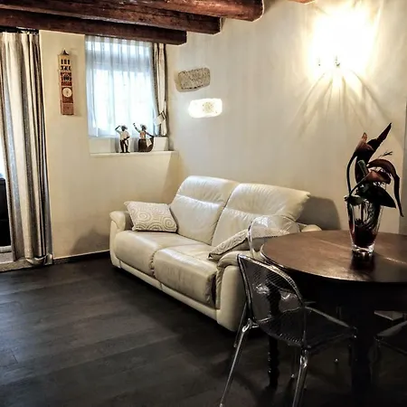 Casa Di Corte * Verona
